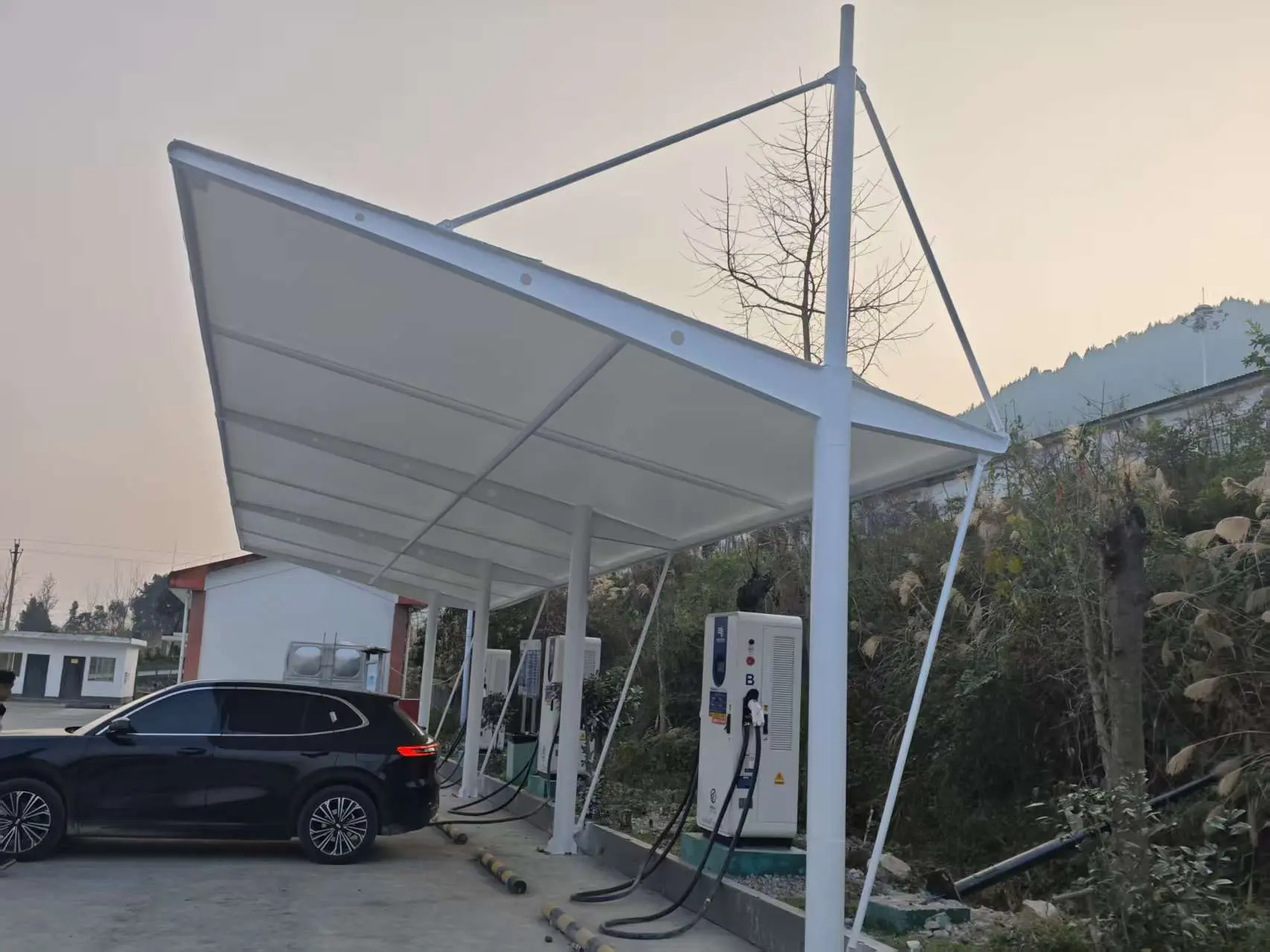 贵州毕节膜结构停车棚怎么选不踩坑？本地源头工厂详解选材与报价